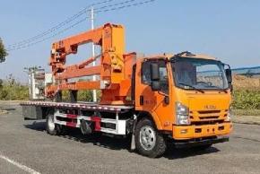 Мостовая инспекционная машина CLH5110JQJADS  с коленчатой стрелой 8м  на шасси Isuzu 700P