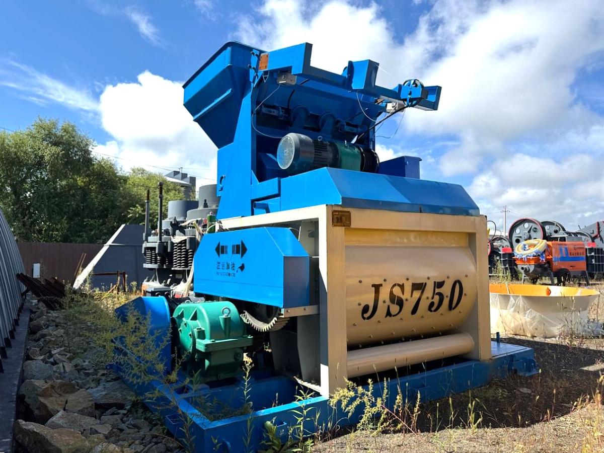 Двухвальный бетоносмеситель JS750 FREEMAN