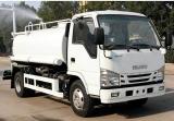 Водовоз ISUZU  шасси 100P 5 м³ 4x2