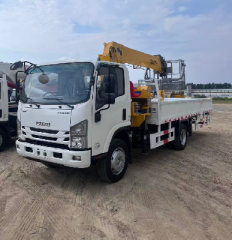 Бортовой грузовик ISUZU KV800 4x2 (зад. борт гп 7 т. ДВС 180 ЛС) с КМУ SQS125-4 (гп 5 т)